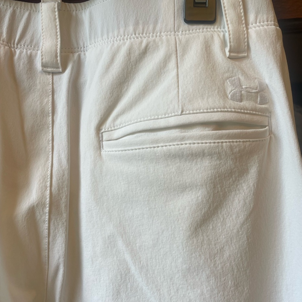 NWOT Under Armour men’s white golf pants 30 x 30